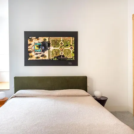 Sartoria Cavour - Modern Sicilian Elegance In A Former Tailor Shop Apartment Palermo